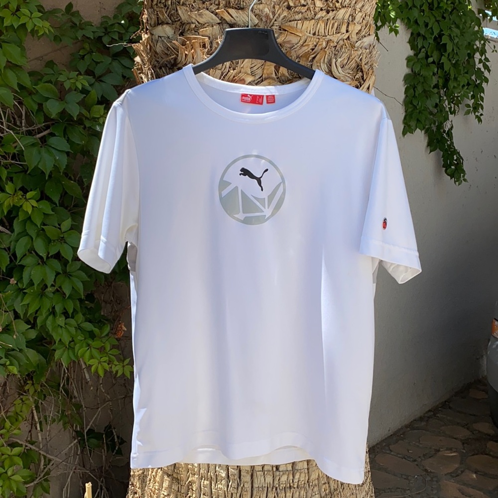 Puma White and Gray Dry-fit shirt | M